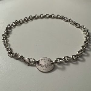 Tiffany & Co. 100% Authentic "Return to Tiffany" Oval Tag Choker Necklace 16"